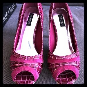 Women’s 9.5 shoes. White House black market. NIB